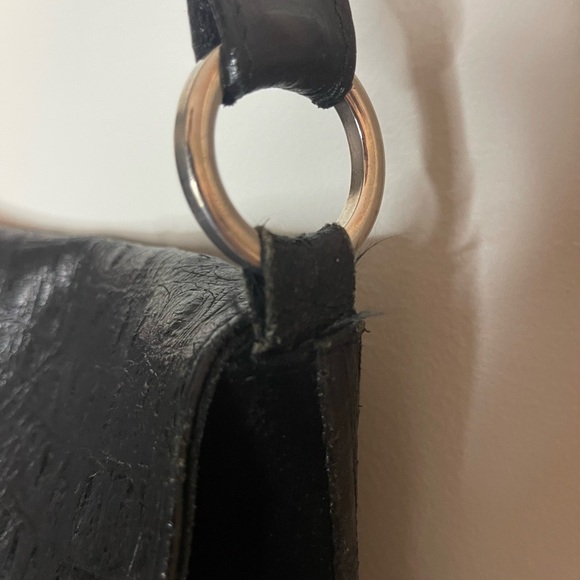 Vintage black suede and alligator crossbody bag - Picture 6 of 13